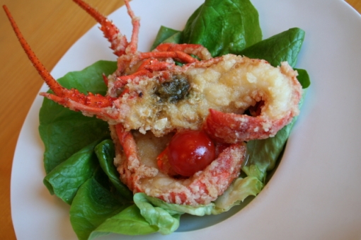 旅館さざれ石 高島・伊勢海老のから揚げ