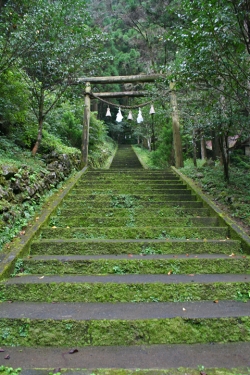 高千穂巡り・秋元神社参道入り口