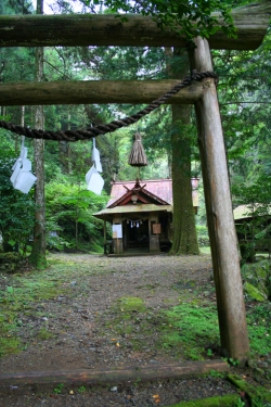 高千穂巡り・秋元神社境内入り口