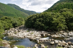 尾鈴山瀑布群 〜 滝めぐり・道案合い