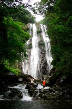 尾鈴山瀑布群 〜 滝めぐり・矢研の滝