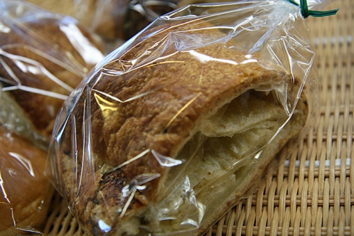 小麦の家『鈴』 - すず -・芽ぶき ずんだ豆のパン