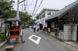 『江ノ電』各駅下車〜全駅周辺散策・鎌倉駅小町通り