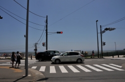 『江ノ電』各駅下車〜全駅周辺散策・ 由比ヶ浜