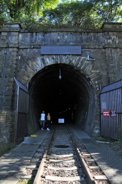 ぶどうとワインの町『勝沼』散策・大日影トンネル遊歩道