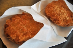 高千穂〜阿蘇「B級ご当地グルメ」食べ歩きドライブ・道の駅・高千穂「高千穂牛コロッケ」