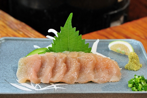 しゃも料理鶏家・豊のしゃもの刺身（特上）