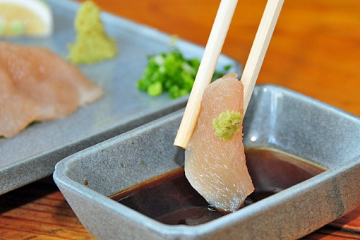 しゃも料理鶏家・刺身