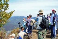 冠岳山開き風景