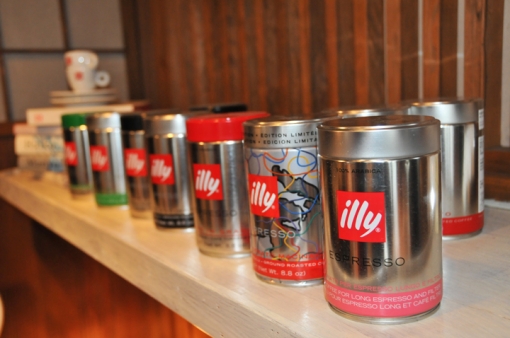 麦蔵・illy（イリー）コーヒー