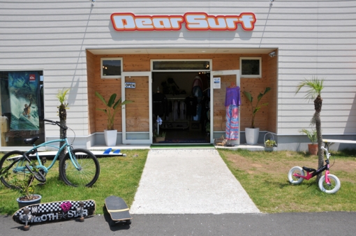 Dear Surf・店舗入り口