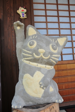 人形工房 かじか・まねきねこ