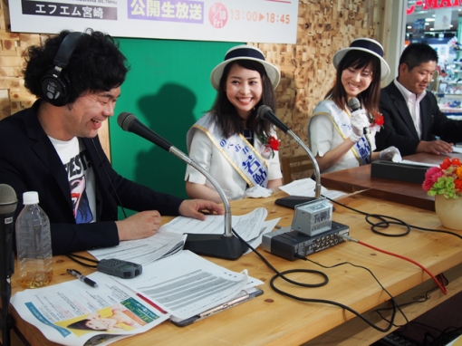 JOY FM『ライブ イン 延岡 2014』リアルタイムレポート のべおか若鮎レディ2014 山尾みなみさん 李由さん