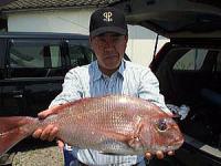 イクイバエ宮崎 阪本さんマダイ 60cm 2,7キロ