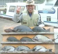 笠原氏 クロ,チヌ(600〜1,5kg)