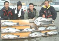小黒　夜釣果　河野,木下,堤,土工4名(1～3.9kg)