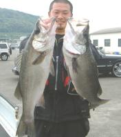 小黒　夜釣果　土工氏　ｽｽﾞｷ(3.9kg2本）