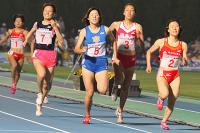 女子800m