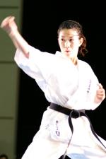 前田瑠美選手による模範演舞