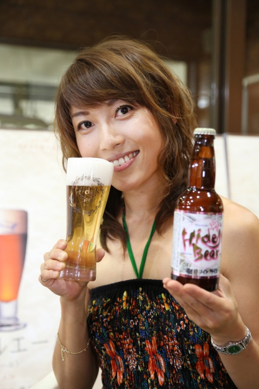 ひでじビール蔵見学・花のホワイトヴァイス