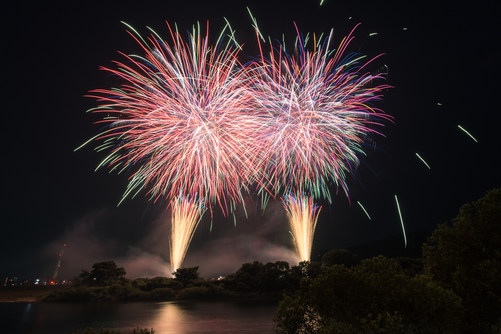 第39回 まつりのべおか 15 延岡花火大会 中九州情報サイト パワナビ